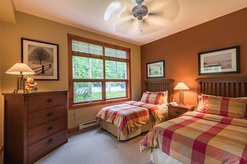 Отель Tremblant-Les-Eaux - Rvmt Мон-Трамблан Экстерьер фото